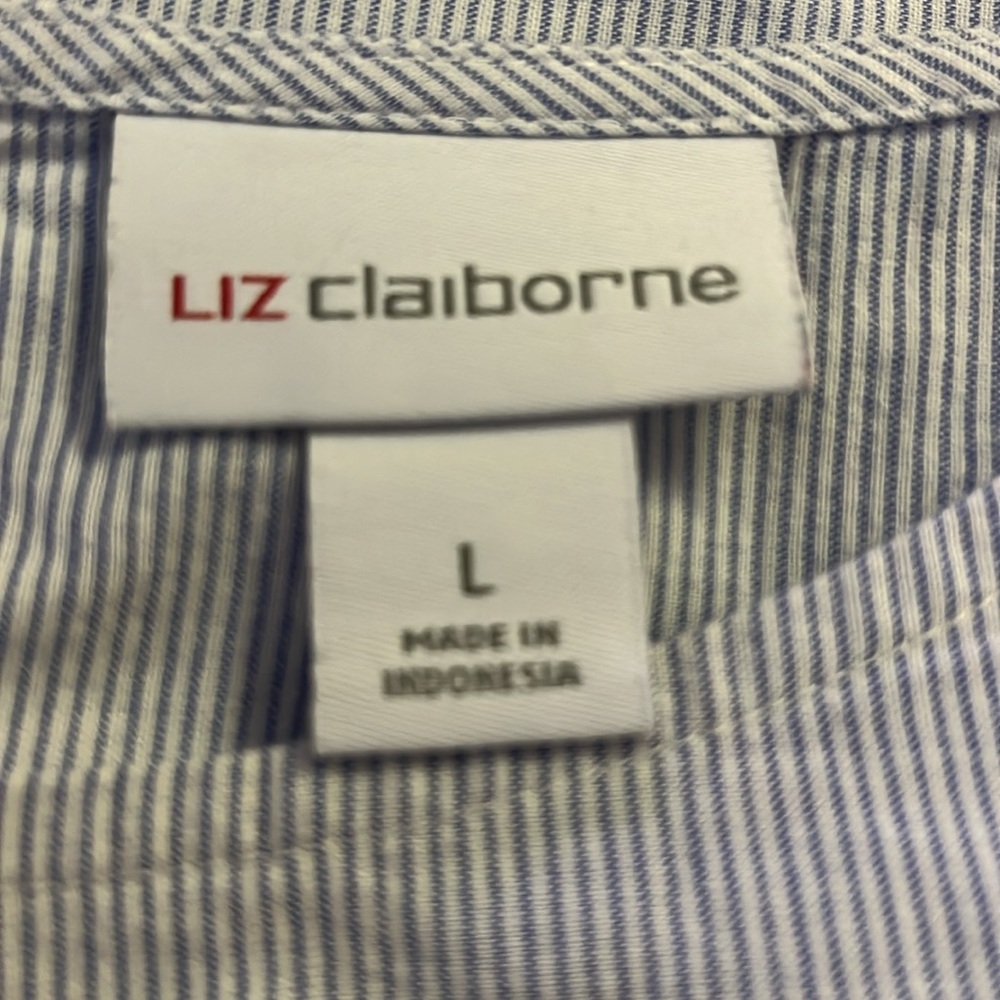 Liz Claiborne Sky Blue Eyelet Lace Blouse Scalloped Hem 3/4 Sleeve Cotton Top - Picture 5 of 6